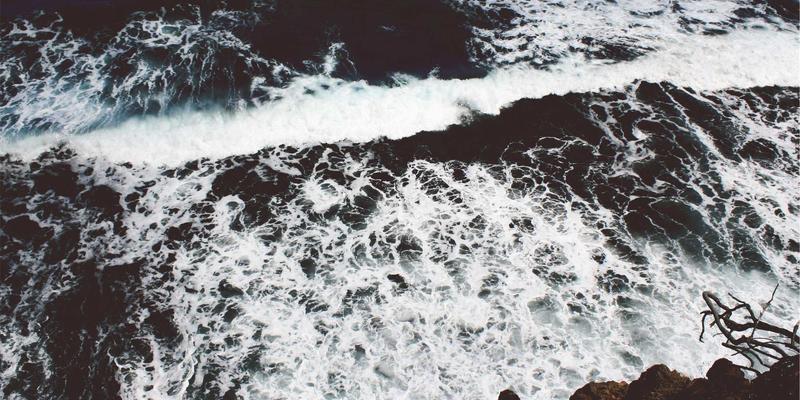 浩海机械65：专业起重机与重型设备租赁解决方案，赋能大型工程建设