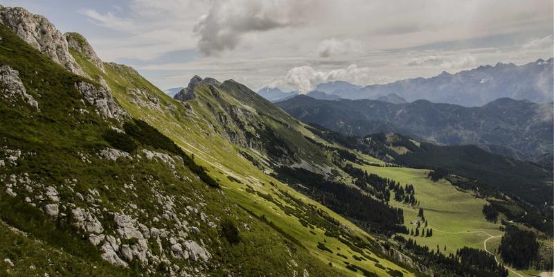 浩海机械：起重机操作员技能认证与安全培训体系如何提升工地设备效率与事故预防能力